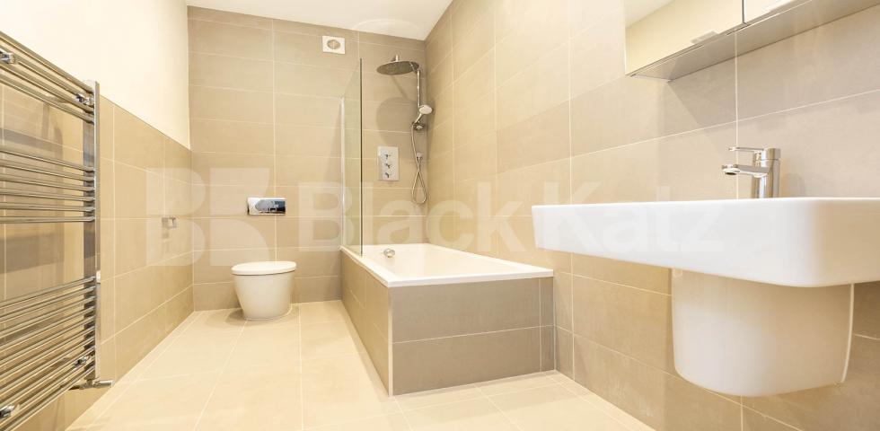 			WAREHOUSE CONVERSION IN ANGEL-OLD STREET-SHOREDITCH, 1 Bedroom, 1 bath, 1 reception Flat			 EAGLE HOUSE-EAGLE WHARF ROAD, ANGEL-OLD STREET-SHOREDITCH